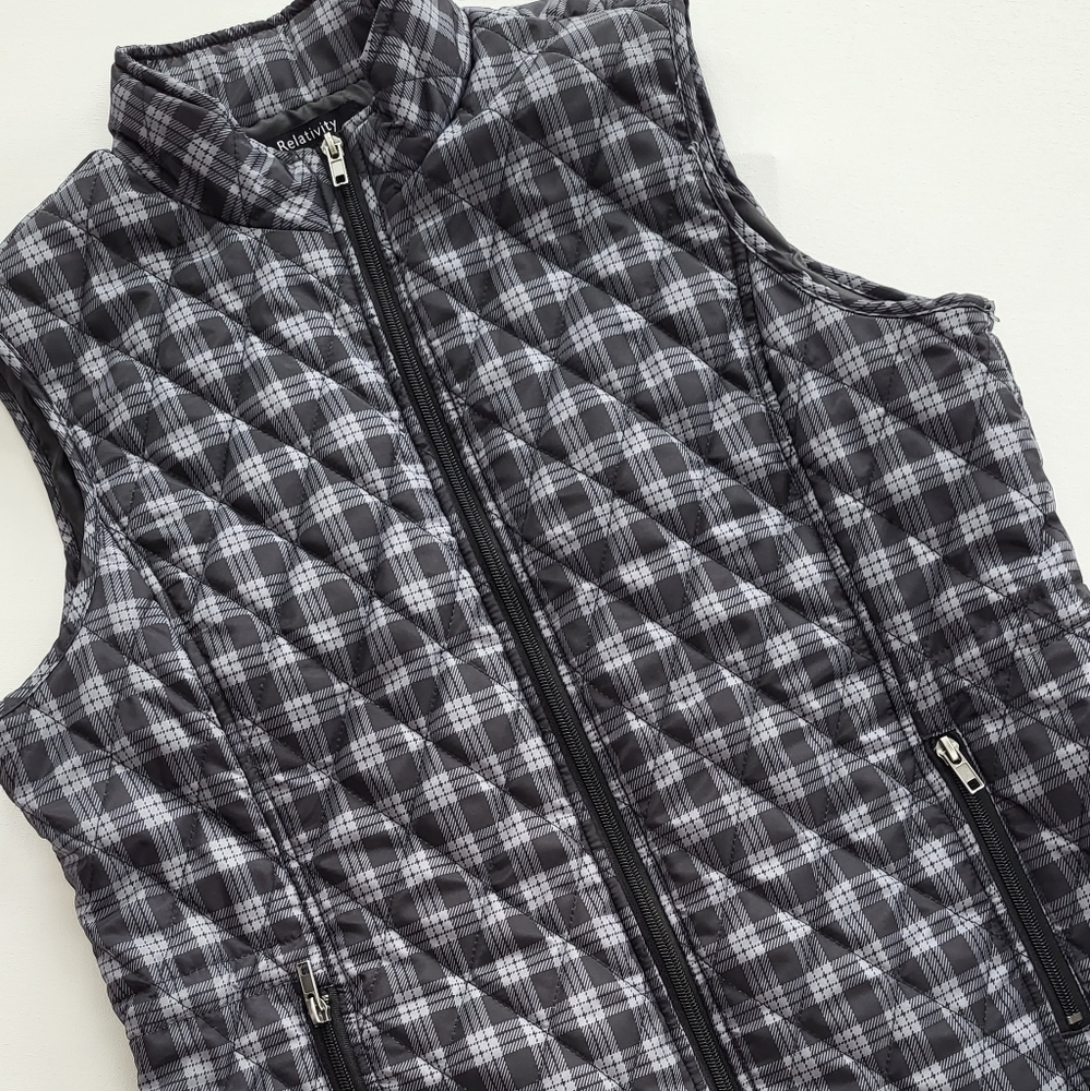Black/Gray Lightweight Plaid Puffer Vest